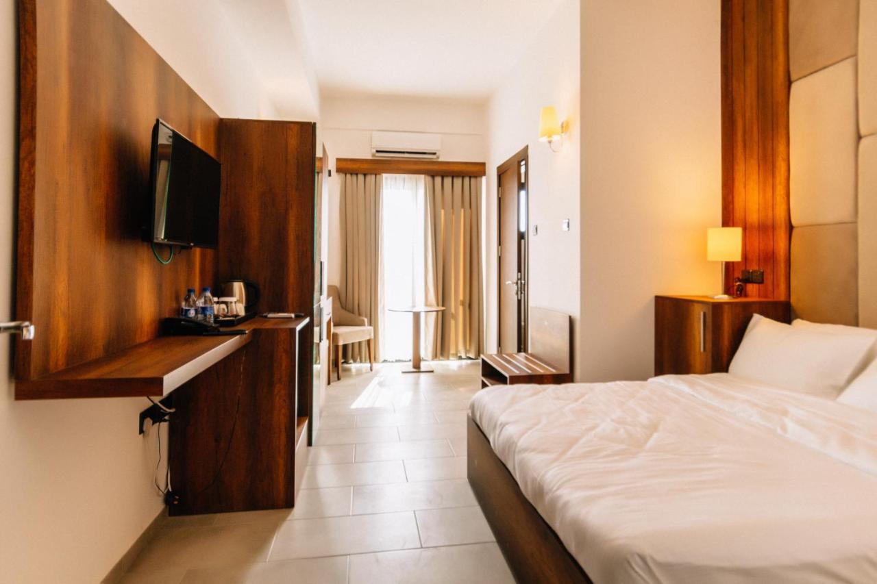 Cezar'S Airport Hotel Λευκωσία Εξωτερικό φωτογραφία