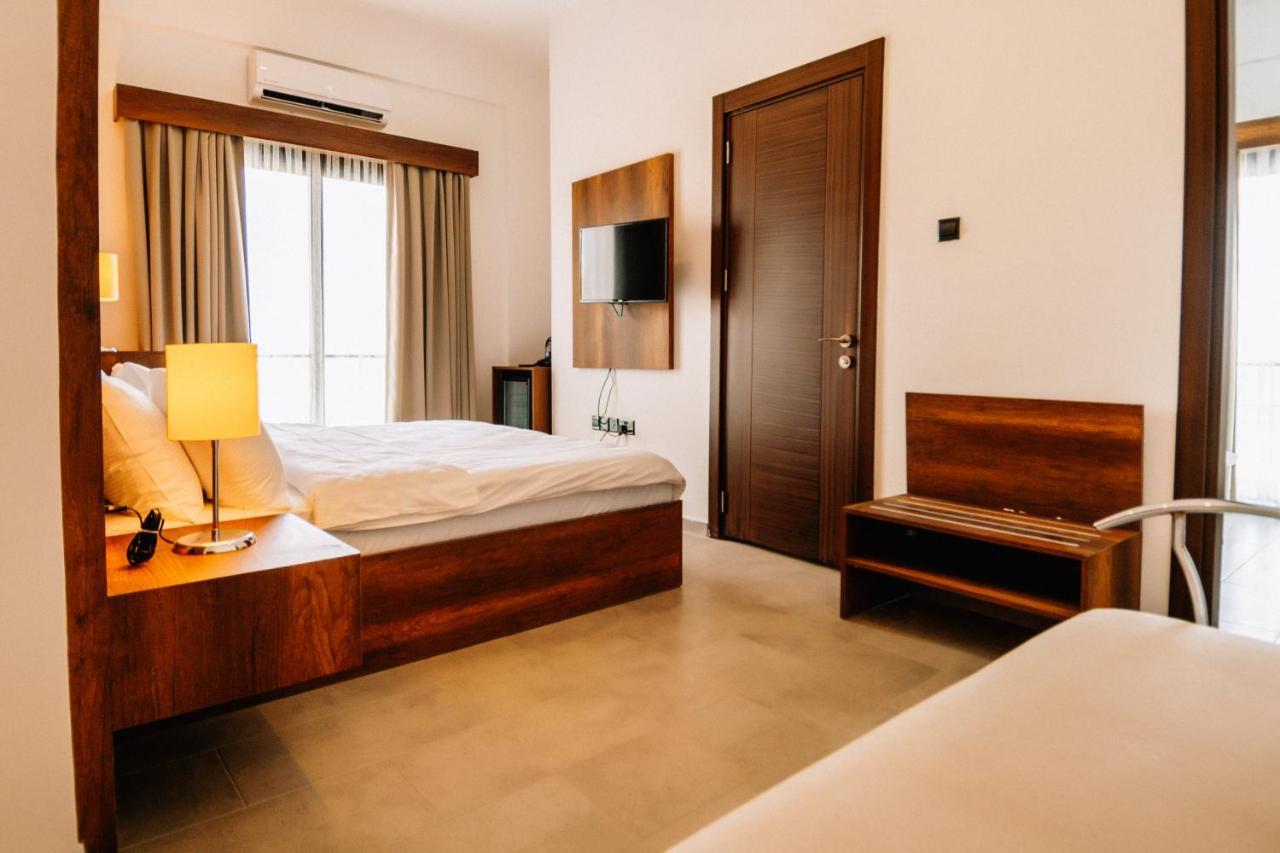 Cezar'S Airport Hotel Λευκωσία Εξωτερικό φωτογραφία