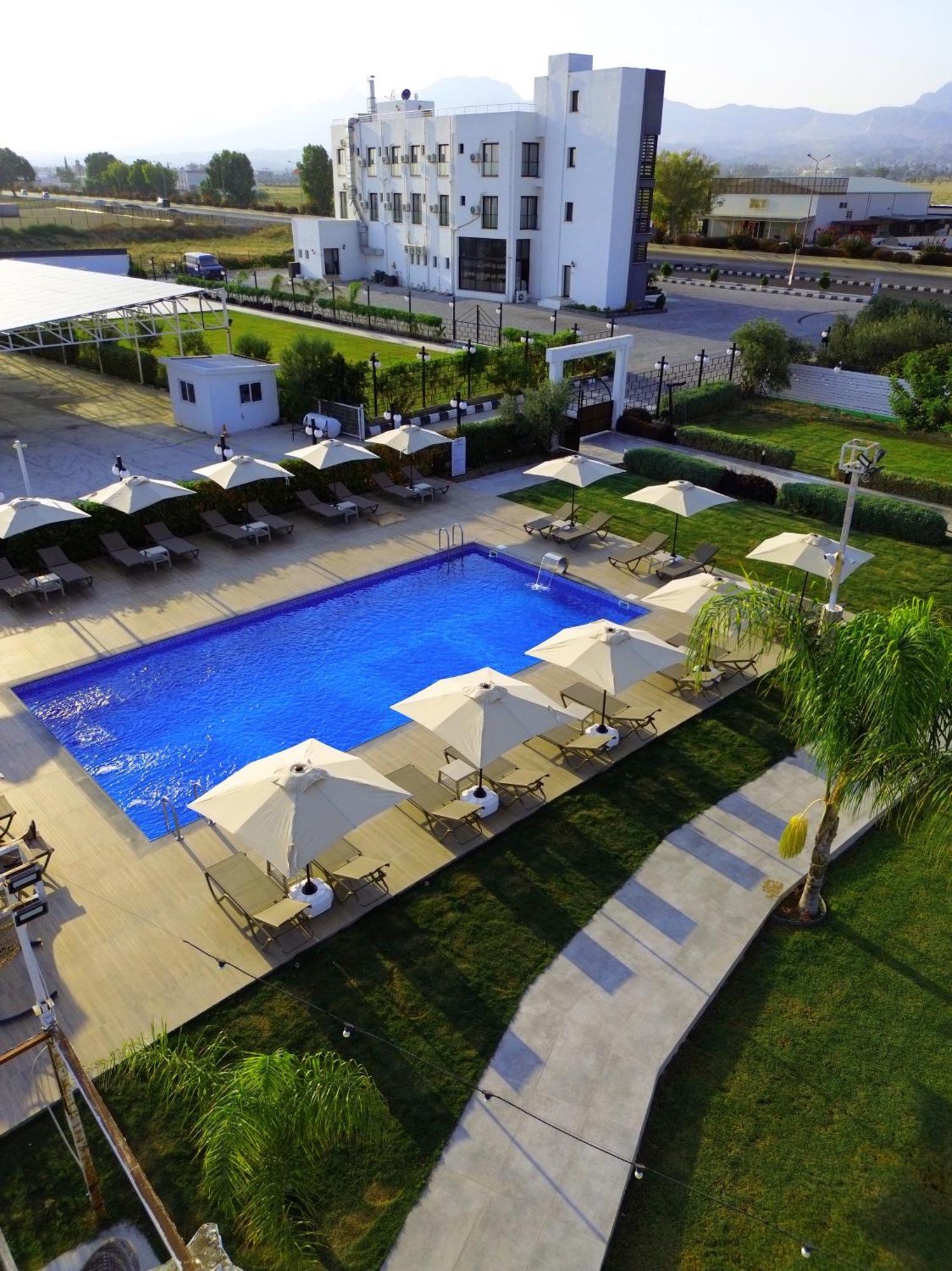 Cezar'S Airport Hotel Λευκωσία Εξωτερικό φωτογραφία